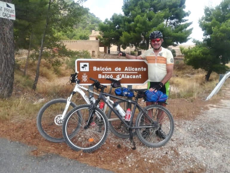 Jízda na kole údolím | MegaSport Travel