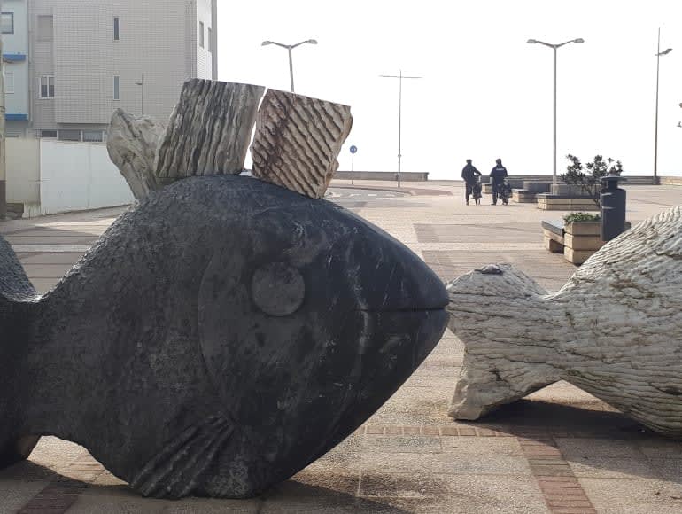 fiskeskulpturer, cykelferier