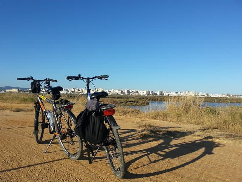 Bikes parking watching Faro: Holidays in Portugal Algarve | MegaSport Travel