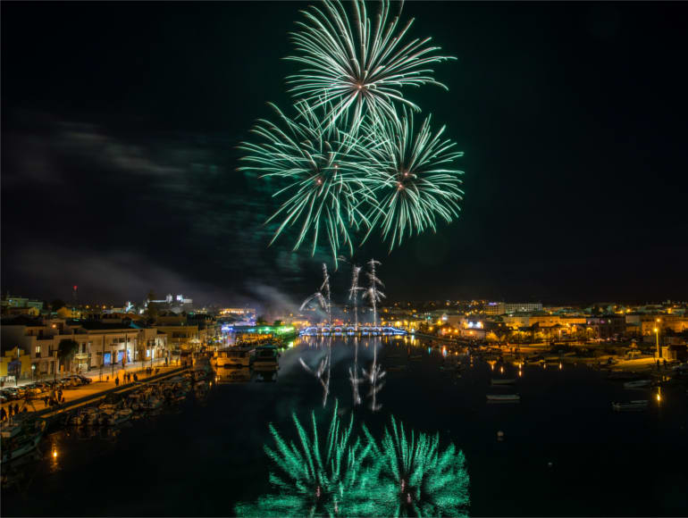 Fuegos artificiales de Año Nuevo Tavira