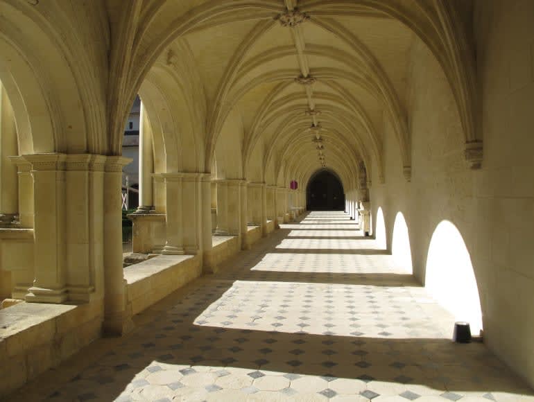 arquitectura del monumento | MegaSport Travel