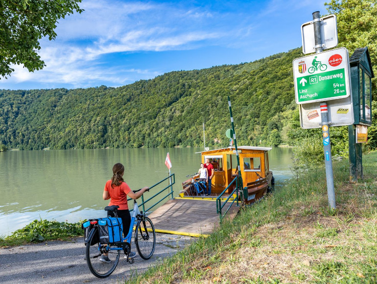 Sykkelferier for grupper på fergeovergang | MegaSport Travel