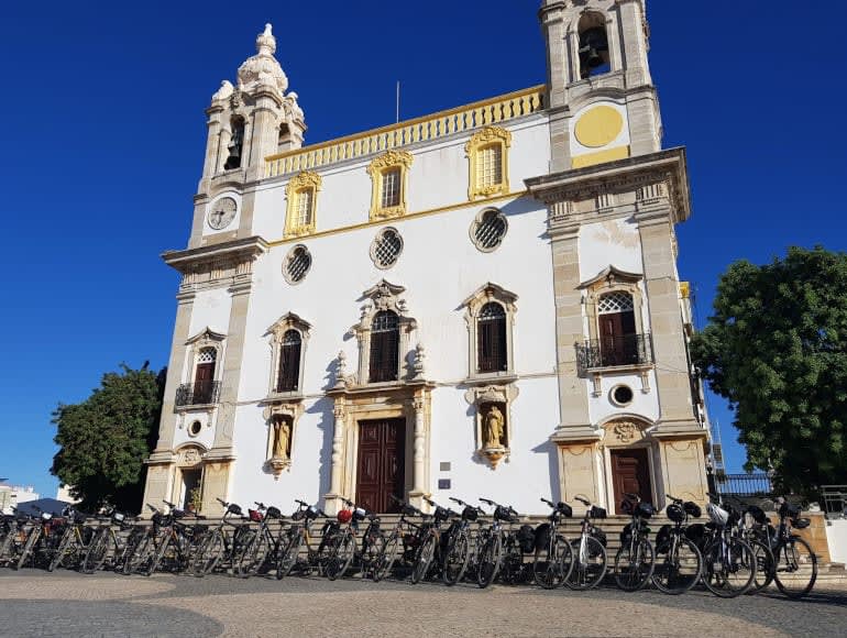 Guidad cykelferie, Faro stad